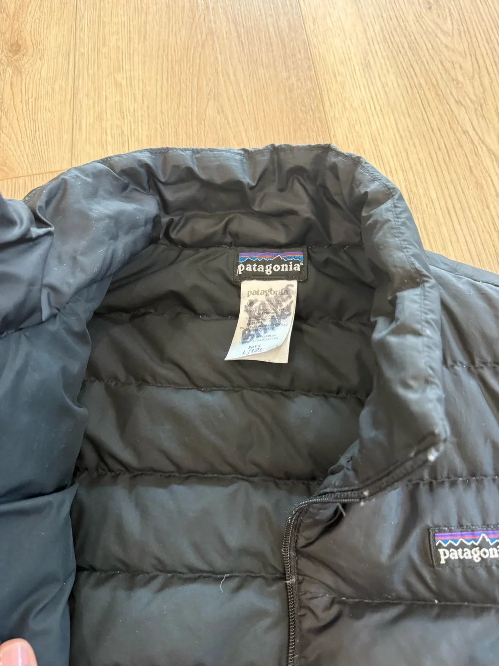 Patagonia kids Black Down Puffer Jacket size 12
